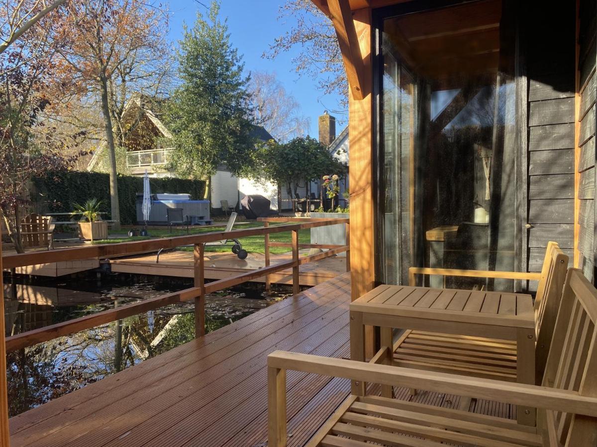 Casa Aan De Plas, B&B Met Sauna En Hottub Of Jacuzzi Nieuwkoop Zewnętrze zdjęcie