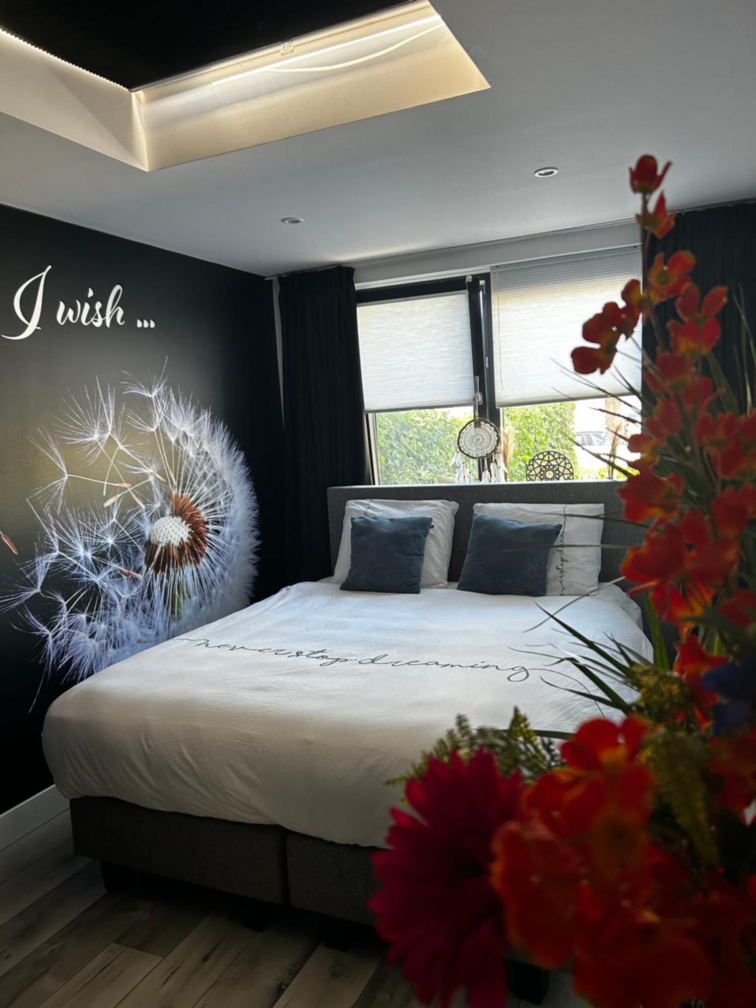 Casa Aan De Plas, B&B Met Sauna En Hottub Of Jacuzzi Nieuwkoop Zewnętrze zdjęcie