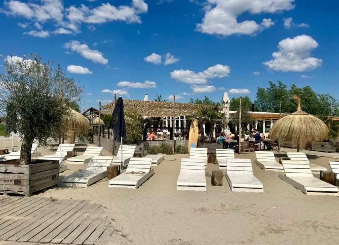 Casa Aan De Plas, B&B Met Sauna En Hottub Of Jacuzzi Nieuwkoop Zewnętrze zdjęcie